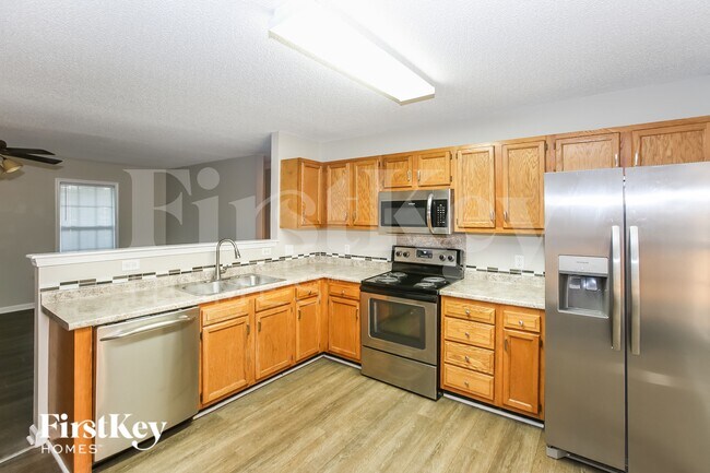Building Photo - 268 Southaven Ct
