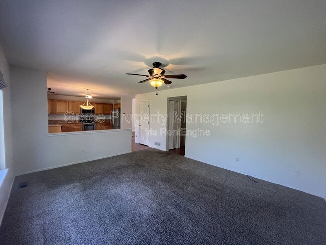 Building Photo - 5337 S Killarney St