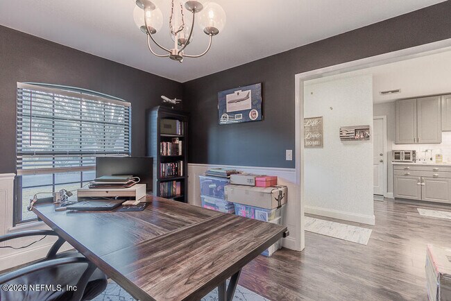 Building Photo - 12041 Wren Hollow Ct