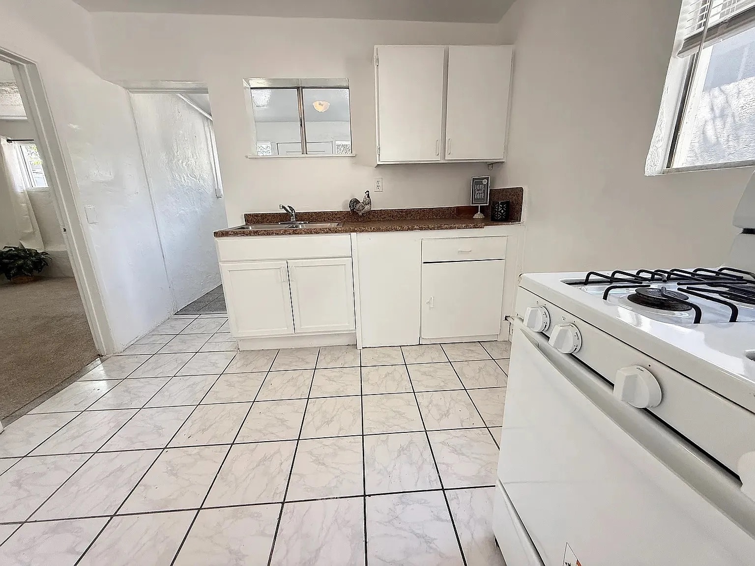 Building Photo - 1720 San Bernardino Ave