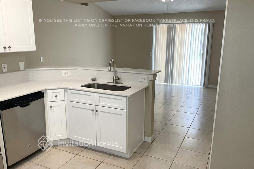 Building Photo - 575 Eagle Ct