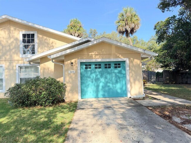 Primary Photo - 310 W Berckman St