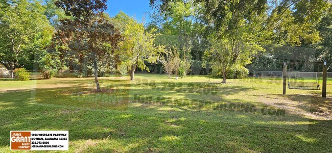 Building Photo - 1511 Shrewsbury Dr