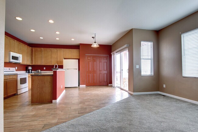 Building Photo - The Meadows of Castle Rock Ranch home w/finished basement & Mountain Views.