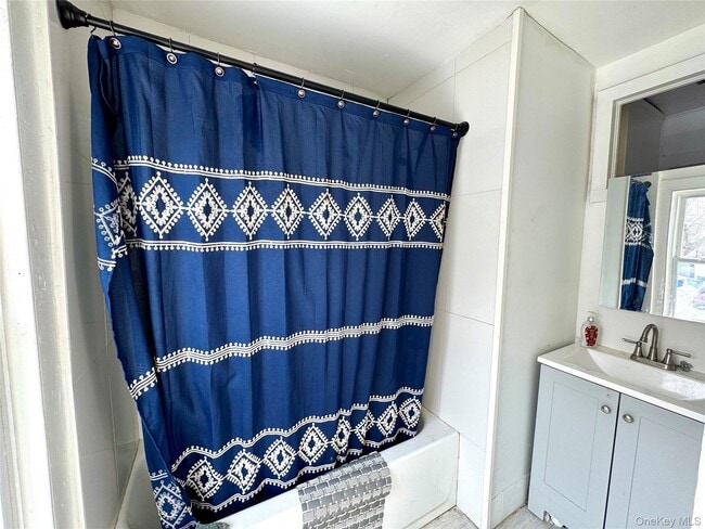 Building Photo - 34 Broad St