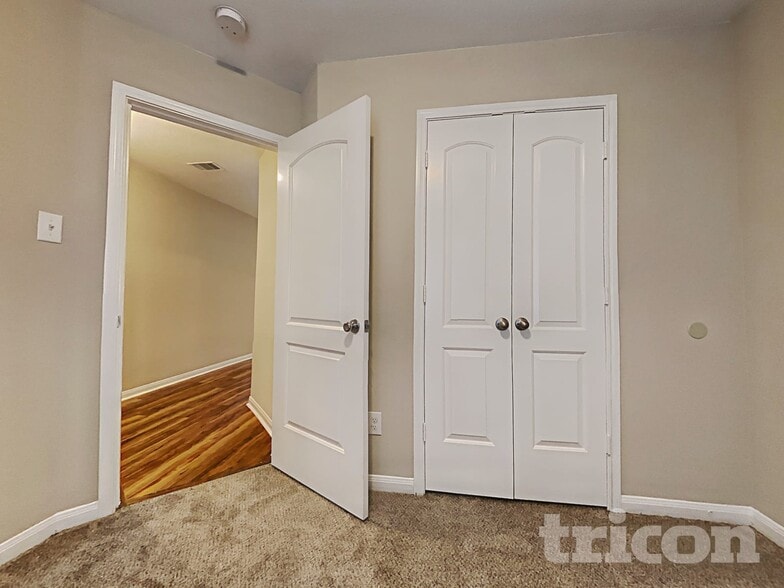 Building Photo - 8902 Snapping Turtle Dr