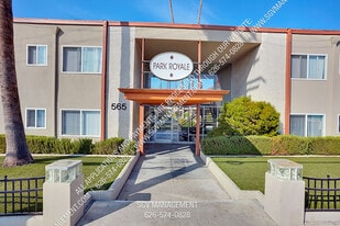 Front Entrance - Park Royal Apartments
