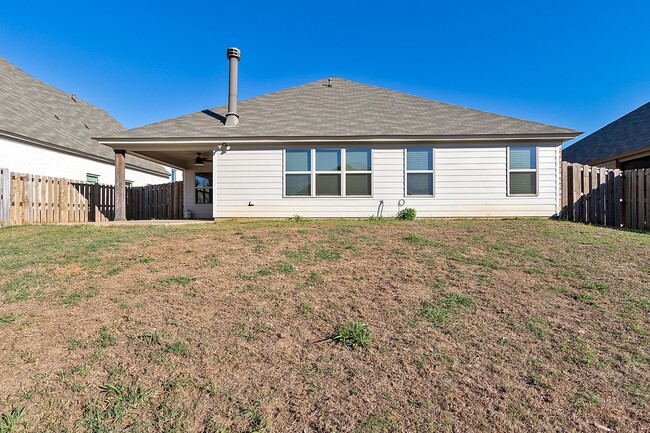 Building Photo - Available June 1, 2025