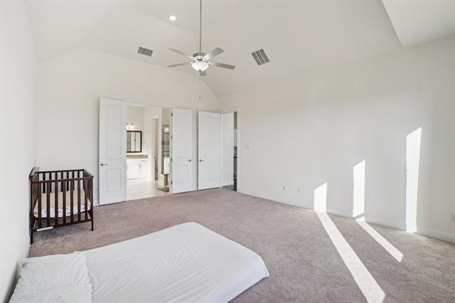 Building Photo - 17220 Eastbrook Dr