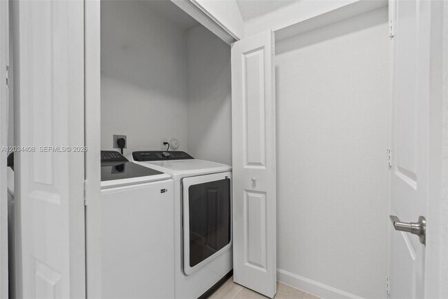 Building Photo - 13386 SW 287th St