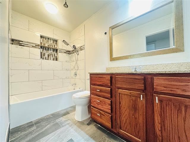 Building Photo - 1814 Woodbury