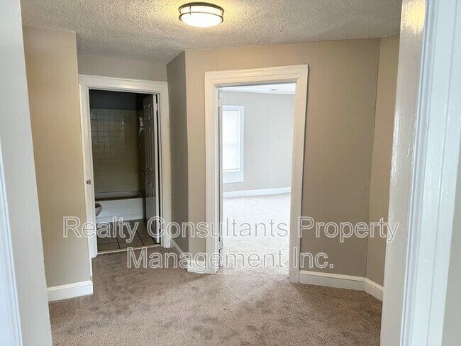 Building Photo - 1707 Glenwood Ave