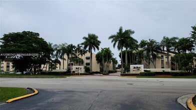 Building Photo - 15320 SW 106th Terrace