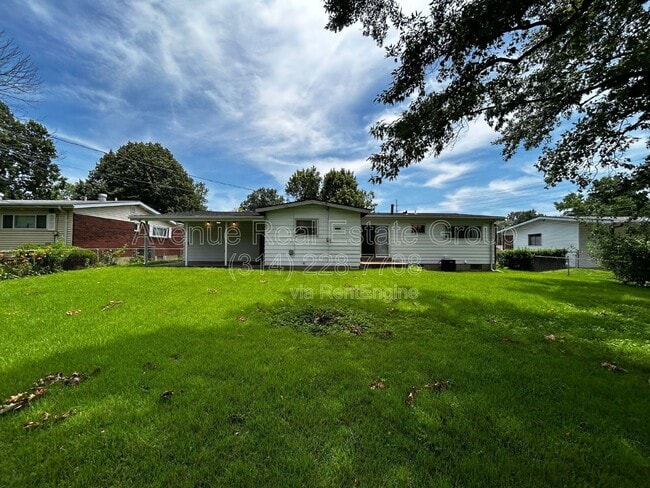 Building Photo - 3265 Hermoso Dr