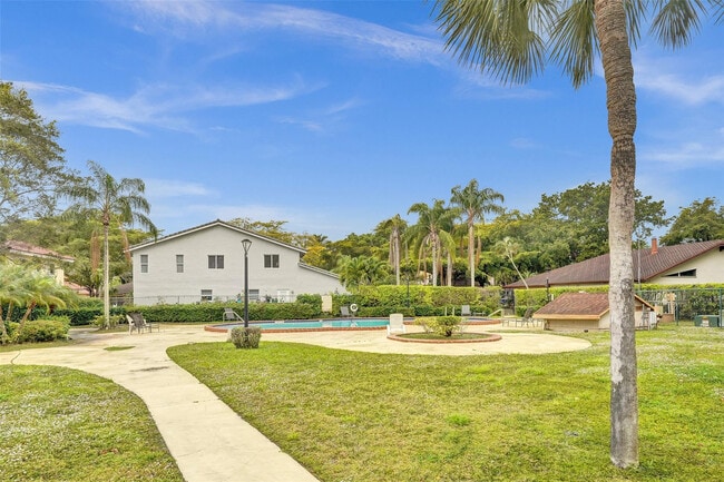 Building Photo - 26 Wimbledon Lakes Dr