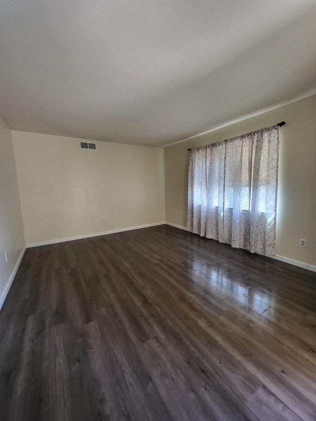 Building Photo - 2514 Post Oak Ave