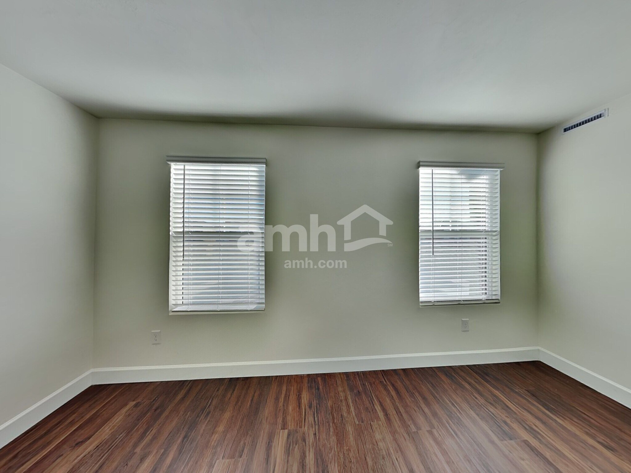 Building Photo - 7495 S Via Bombachas