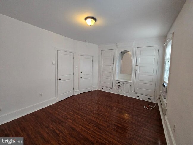 Building Photo - 4354 Manayunk Ave