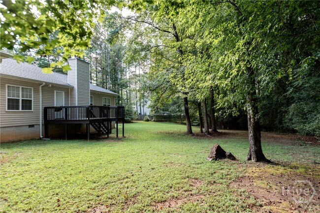Building Photo - 105 Fox Hall Trail