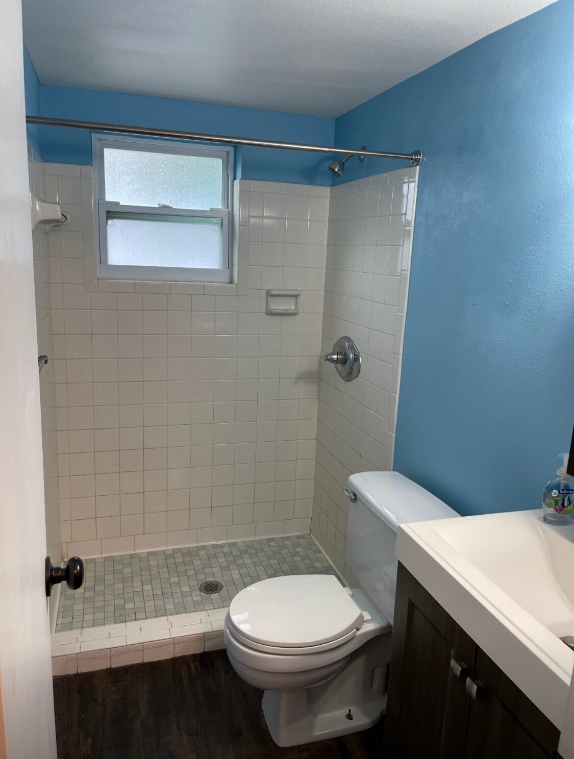 Building Photo - 1100 Granada Way