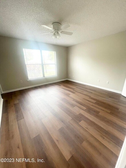 Building Photo - 7976 Shircliff Dr