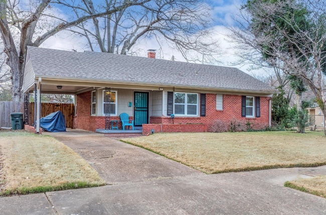 Primary Photo - 3BD/1BA Home located in Colonial Acres!