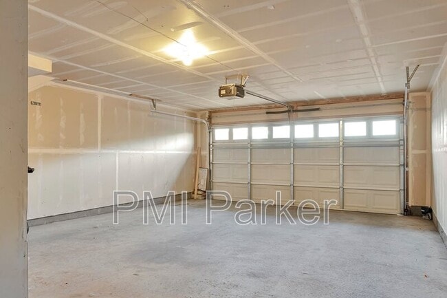 Building Photo - 1508 Royal Troon Dr