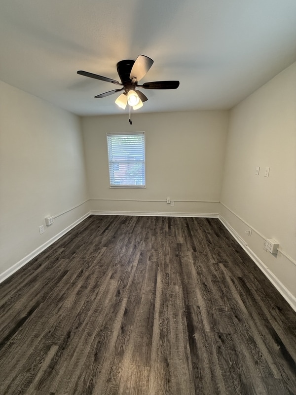 Building Photo - 1223 Redgate Ave