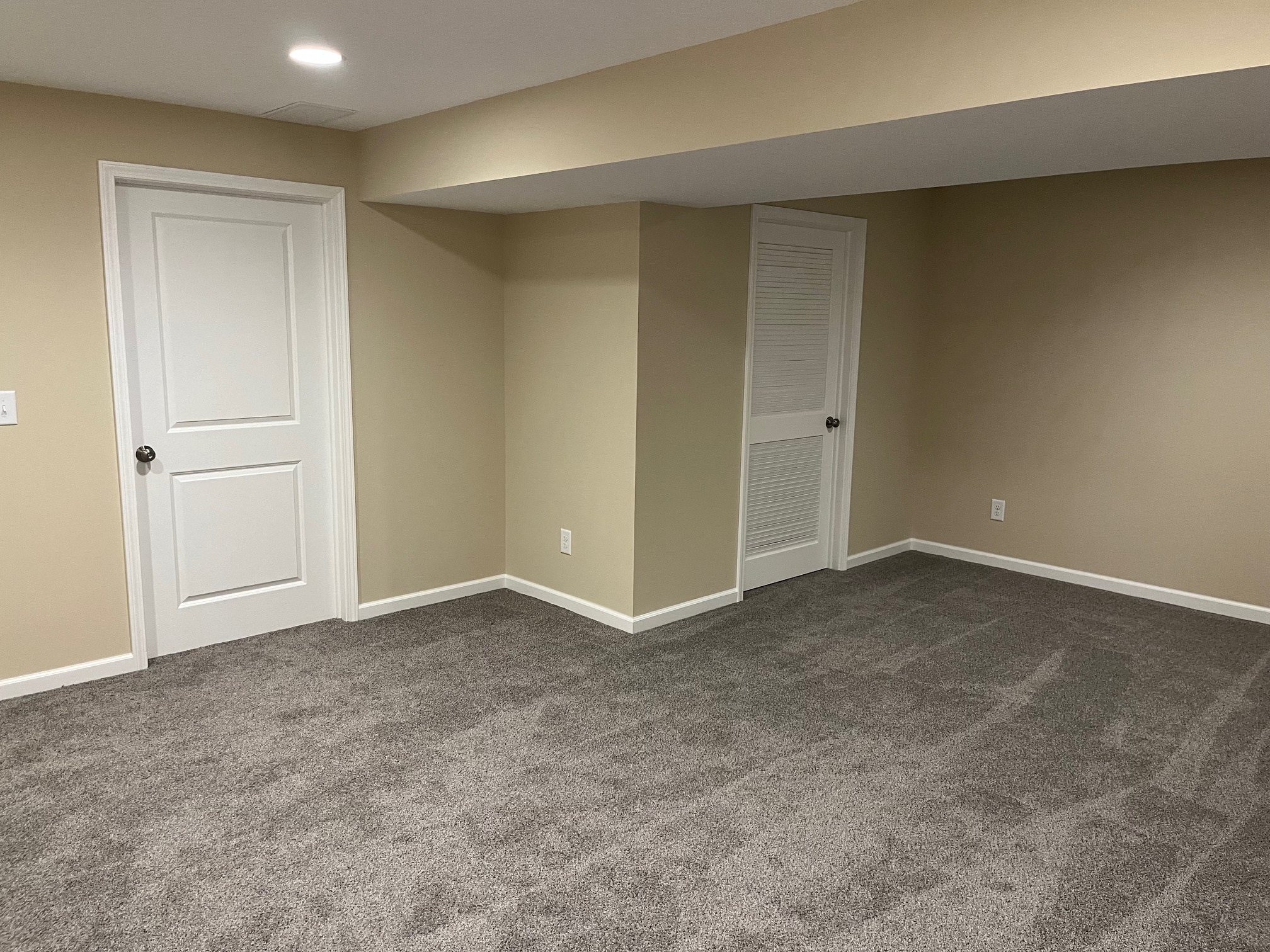 Building Photo - 39 Arbor Ct