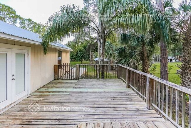 Building Photo - 5241 110th Ave N