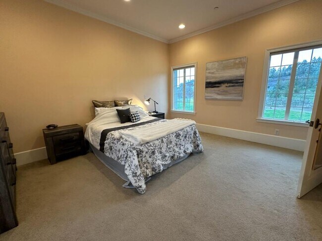 Building Photo - One of a kind furnished apartment on Creekside Estate | Short-Term Rental Available Now through A...