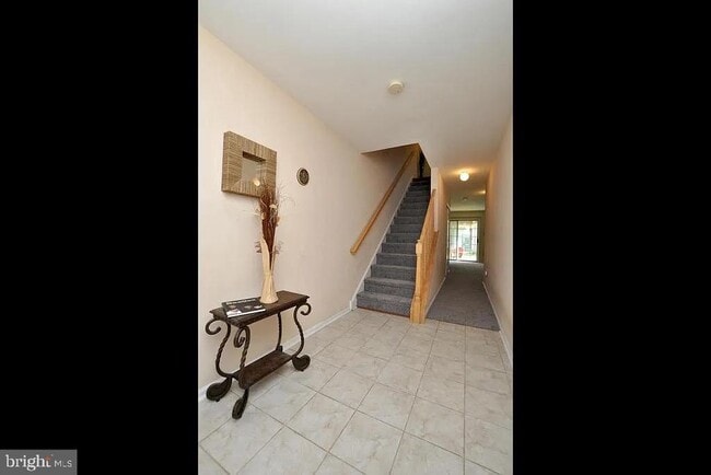 Building Photo - 6702 Riverfront Dr
