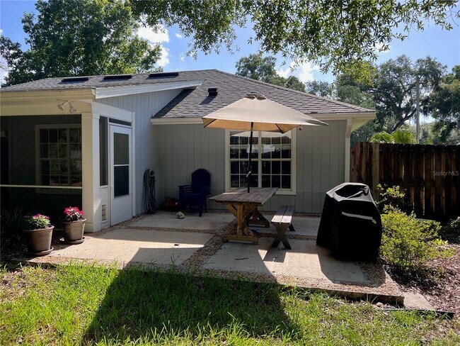 Building Photo - 6841 SW 80th Dr