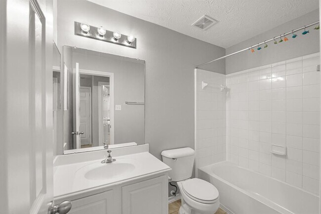 Building Photo - 17515 Kennesaw Mountain Ln