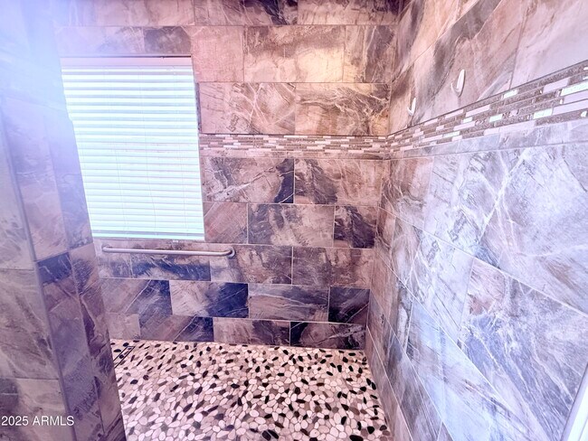 Building Photo - 29152 N Red Finch Dr