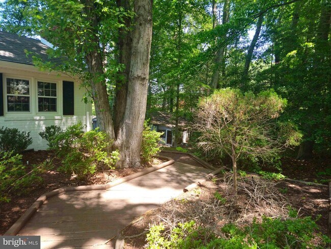 Building Photo - 159 Olde Concord Rd