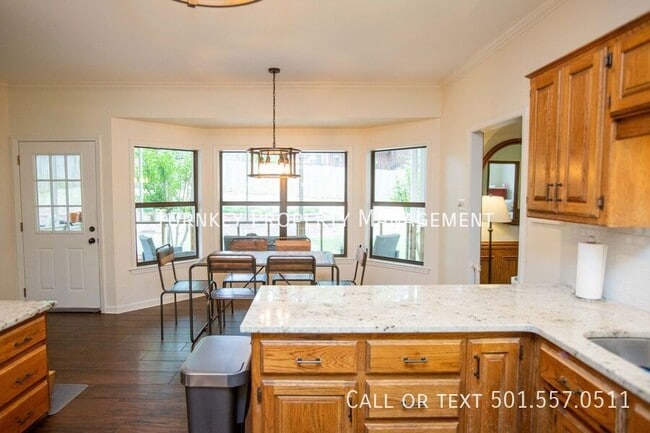 Building Photo - 14205 Longtree Dr