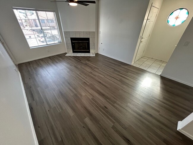 Building Photo - BEAUTIFULLY UPGRADED CONDO - SPACIOUS 2 BEDROOM, 2 BATH TOP FLOOR IN PRIME LAS VEGAS LOCATION