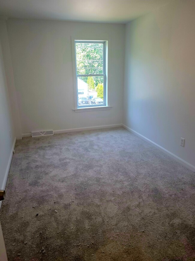 Building Photo - 22 Okinawa Ave