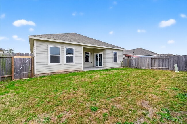 Building Photo - 1065 Long Bay Ct