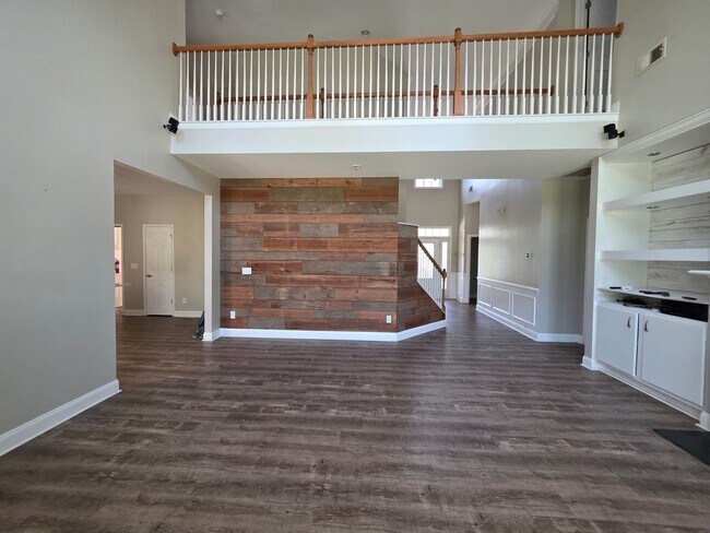 Building Photo - 177 Mill House Ln