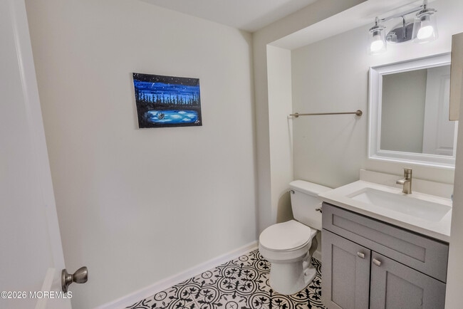 Building Photo - 26 Toms River Rd