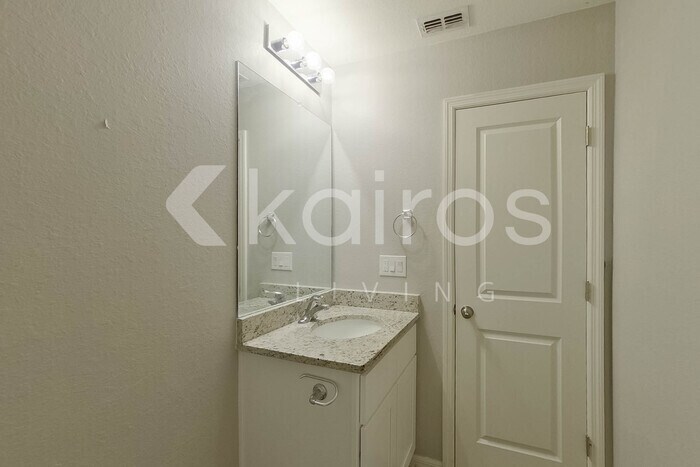 Building Photo - 4232 Swensson St