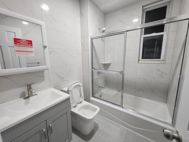 Building Photo - 449 83rd St