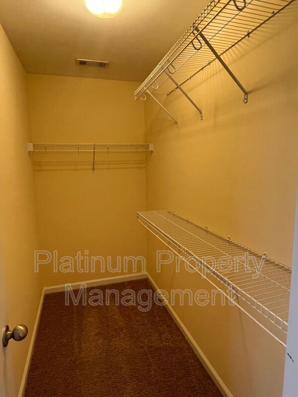 Building Photo - 279 Wahsega Way