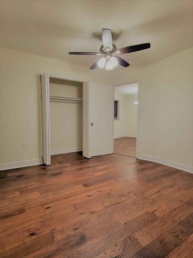 Building Photo - Remodeled 3 Bedroom 2 Bath Condo in Bon Air