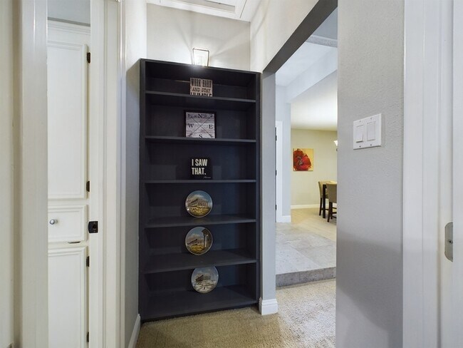 Building Photo - 11614 Taos Ln