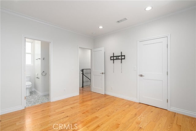 Building Photo - 8421 Bleriot Ave