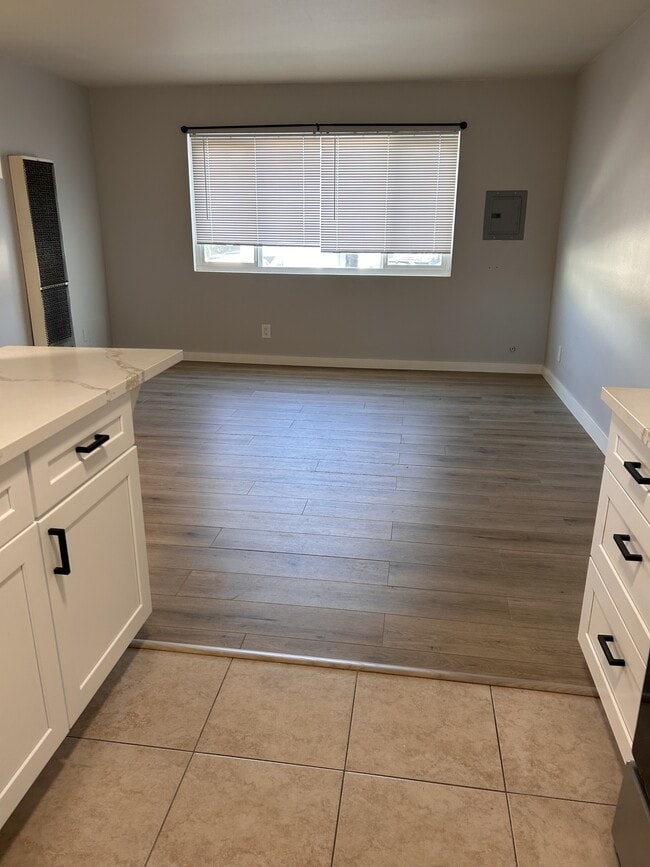 Building Photo - 7010 Jordan Ave