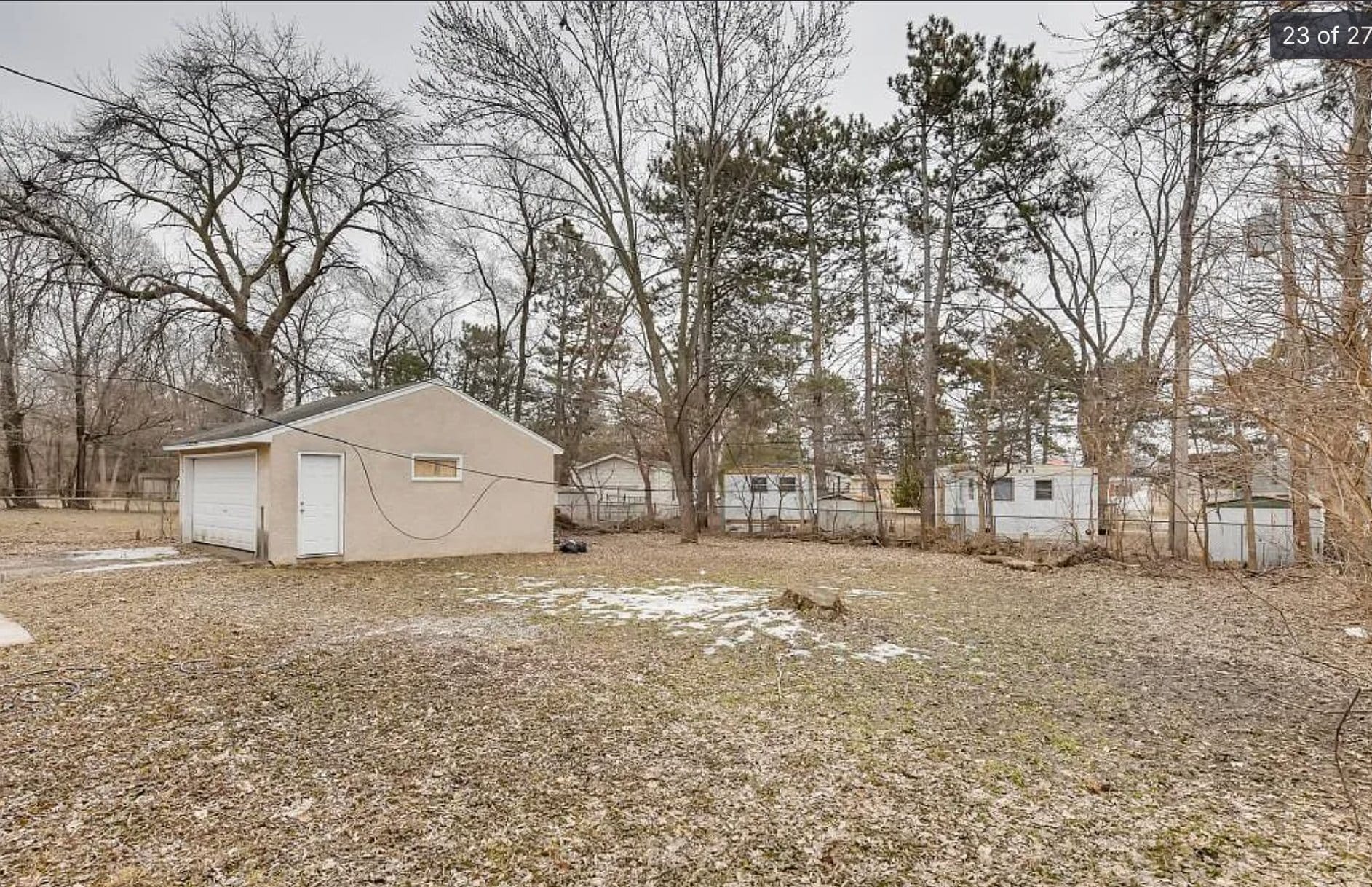 Building Photo - 403 W 74th St